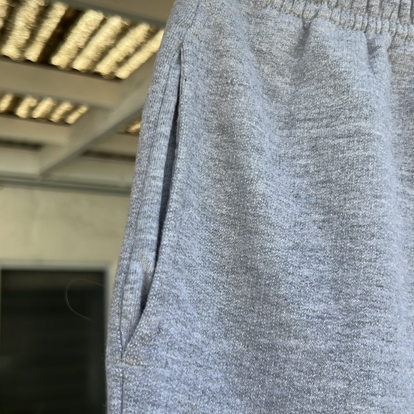 Sweat pants - Picture 4 of 7